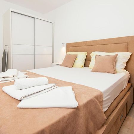 Villa Providenca Apartments تيفات المظهر الخارجي الصورة