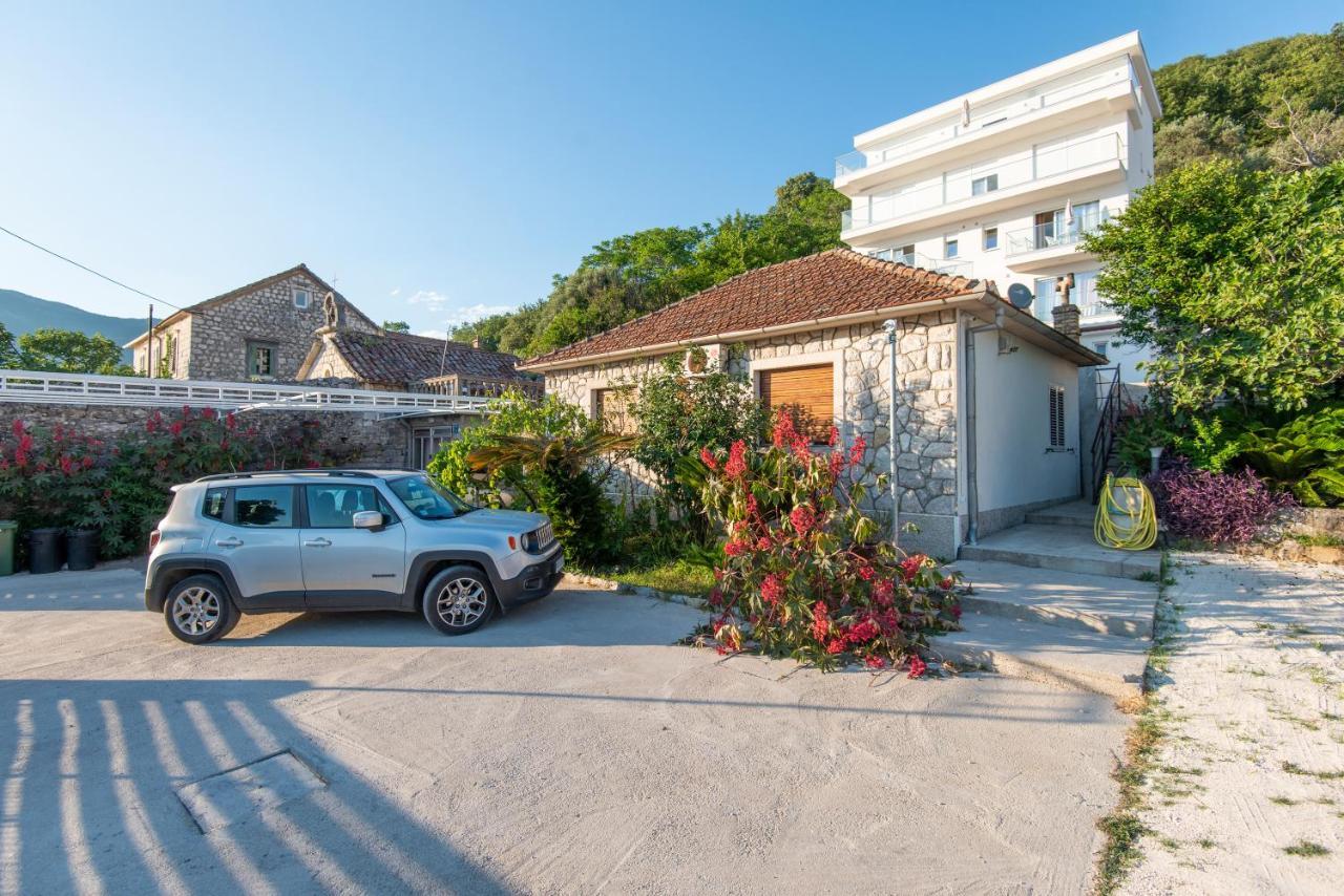 Villa Providenca Apartments تيفات المظهر الخارجي الصورة