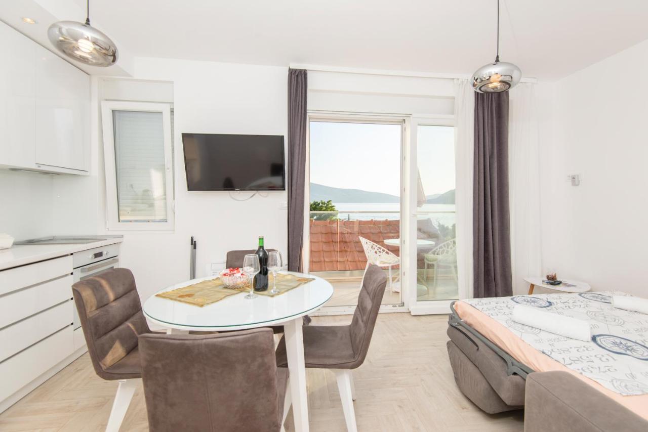 Villa Providenca Apartments تيفات المظهر الخارجي الصورة