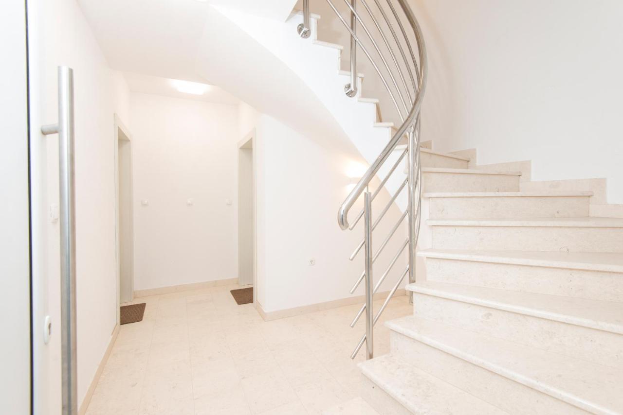 Villa Providenca Apartments تيفات المظهر الخارجي الصورة